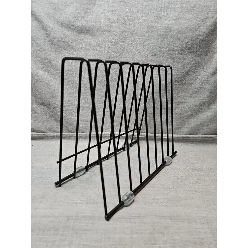 8 Slot Triangle Wire Bookshelf/File Folder Organizer Magazine Holder
